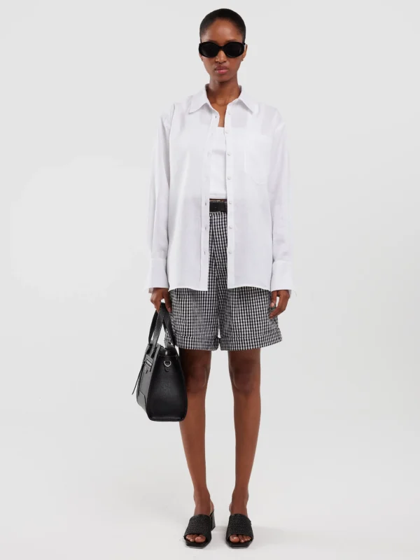 Szorty damskie z wysokim stanem w drobną kratę biało-czarne Pollini 906