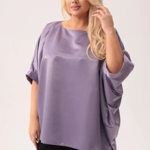 Kimonowa satynowa bluzka Gabi w odcieniu lawendy PLUS