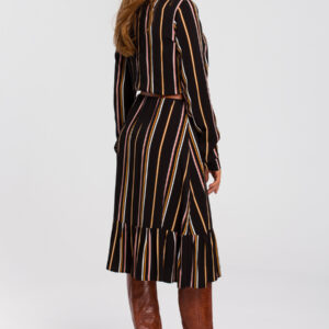 Sukienka boho w paski z falbaną na dole i paskiem brązowa wiskoza