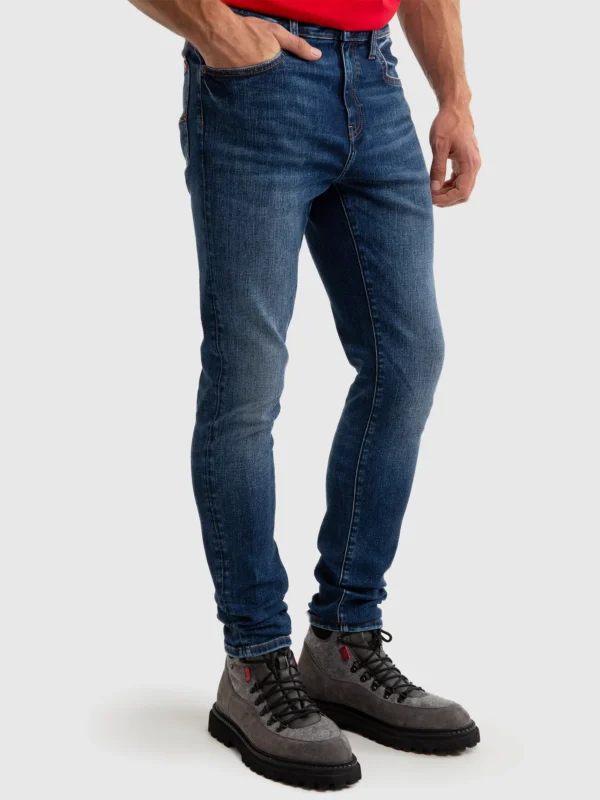 a9b91785ea5bf5ce825b31f7dfeedb9f07c4bcf1 Jeansy męskie granatowe Deric High Waist 526