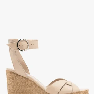 Beżowe sandały na wysokiej platformie