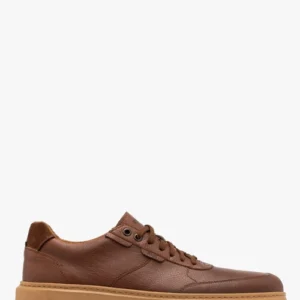 Brązowe półbuty sportowe na grubej podeszwie