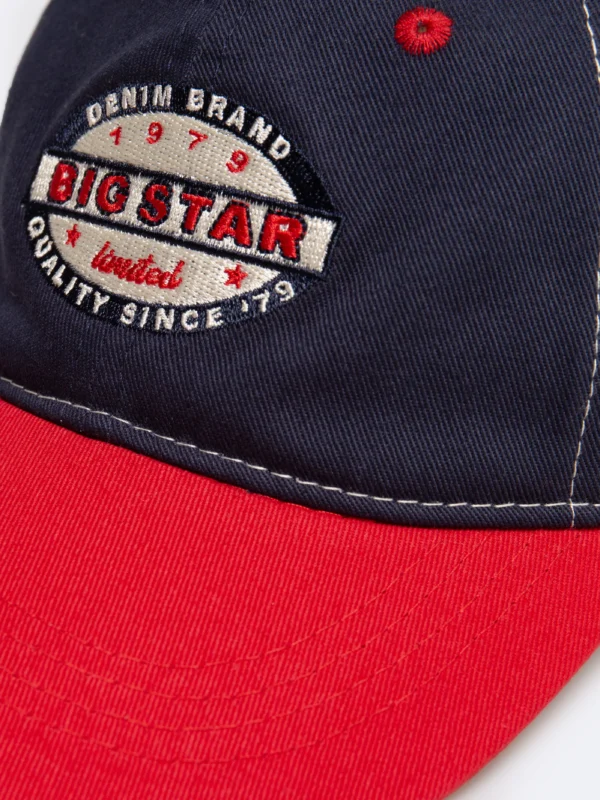 Czapka dziecięca z daszkiem Multis 000