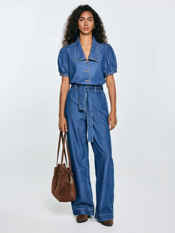 Bluzka damska jeansowa z ozdobnym kołnierzem niebieska Jones 416