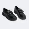 Mokasyny damskie loafersy z ozdobnym łaŅcuchem czarne LL274580 906