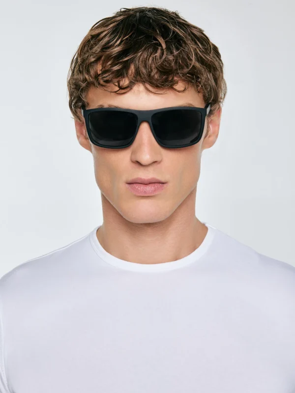 Okulary przeciwsłoneczne męskie czarne Helios 906