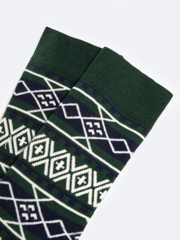 c5d441635000b0547fce7455878335cffa730644 Skarpety męskie bawełniane w geometryczne wzory zielone Santos 304