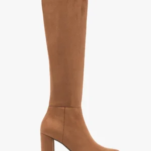 Jasnobrązowe kozaki z elastyczną cholewką