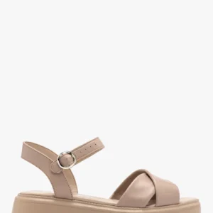 Beżowe sandały z ozdobną cholewką