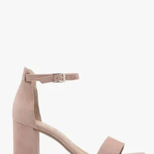 Pudrowo-różowe sandały na obcasie