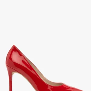 Czerwone lakierowane czółenka na wysokiej szpilce