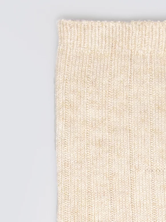 Skarpety damskie prążkowane z dodatkiem wełny kremowe Malena 103