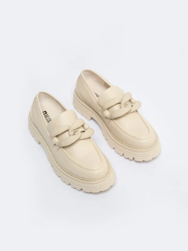 Mokasyny damskie z ozdobnym łaŅcuchem beżowe LL274581 801