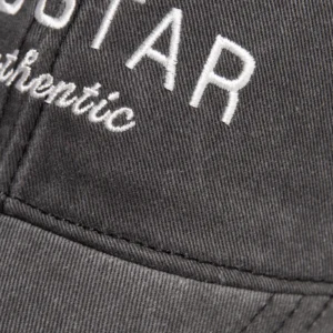 Czapka z daszkiem jeansowa z efektem postarzania czarna Densi 906