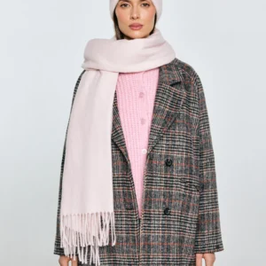 daf14aa909e48779ff41972b3259a7eda3adcadd Szal damski z frędzlami różowy Herynias 600