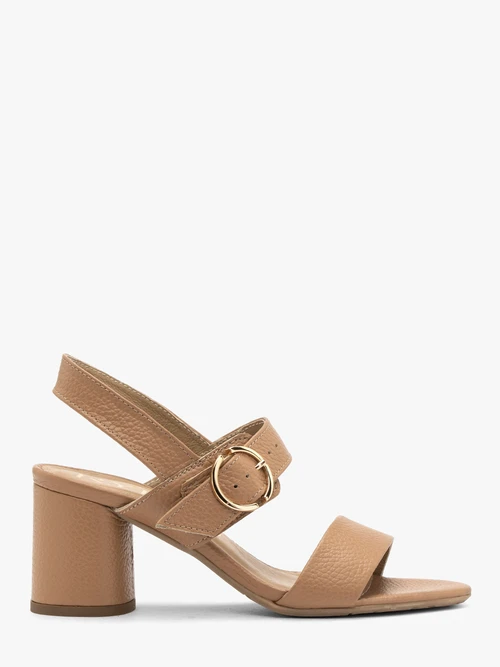 db7f5870c86c4e2600788ec05d1f1f638abb1986 Jasnobrązowe sandały damskie na obcasie