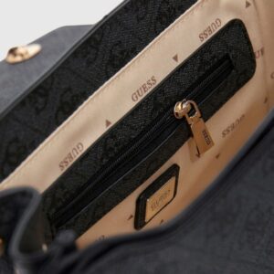 GUESS Czarna kopertówka damska Calista