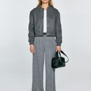 e64743e21c1fa4391f439f311fe47e983a3f4093 Spodnie damskie z szeroką nogawką w prążek szare Elvie 902