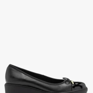 Czarne czółenka na niskiej platformie