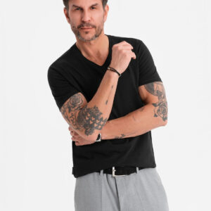 eed76d7d95d6ec9637b78742881bbc2c067605f1 Klasyczna męska bawełniana koszulka z dekoltem w serek BASIC – czarna V1