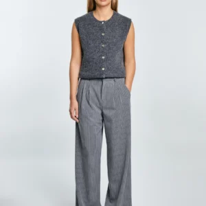 Kamizelka damska sweterkowa z dodatkiem wełny szara Vesta 903