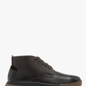 Brązowe sportowe trzewiki