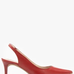 Czerwone czółenka typu slingback na szpilce