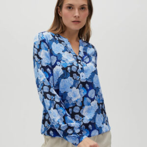 Wiskozowa koszula z tropikalnym wzorem niebieska