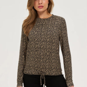 0225375d7a0eb0a9d50c029a8b39652fc4b2bd12 Sweter w drobny wzór beżowy