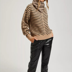 Komin z metaliczną nitką kawowy