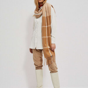 Szal w kratkę z frędzlami beżowy