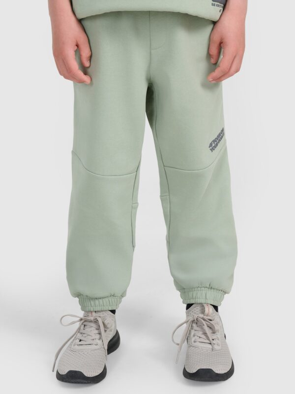 4F Spodnie dresowe joggery chłopięce - oliwkowe 146 (10-11 lat)