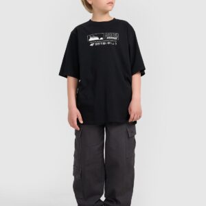 0959748f8dde6681812482a4b2f7b3f978a711f7 4F T-shirt oversize z nadrukiem chłopięcy - czarny 122 (6-7 lat)