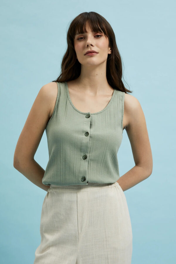 Top z guzikami oliwkowy