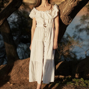 Letnia sukienka midi z paskiem biała