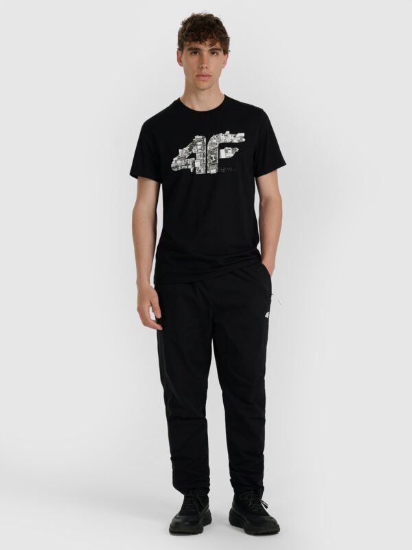 4F T-shirt regular z nadrukiem męski - czarny