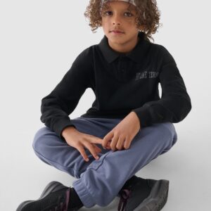 0f1c7c58c48d9ae9c48867c42b128b21c2f35296 4F Longsleeve oversize chłopięcy - czarny 122 (6-7 lat)