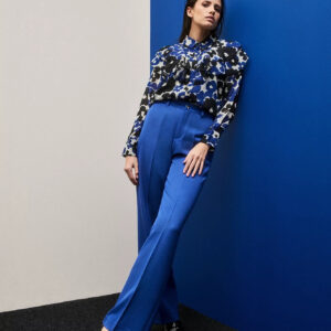 Spodnie w kant z szerokimi nogawkami niebieskie