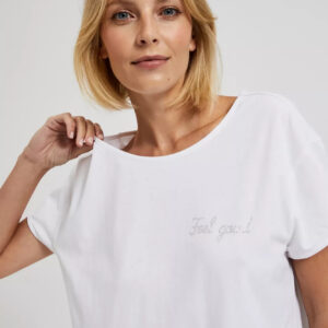 15a87a43bf3108a7d05603605a6b1e31757efddb Bluzka z napisem biała