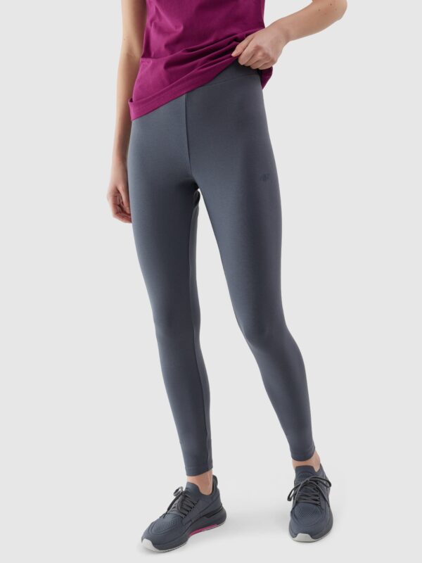 1627afaeb7028588b0dfaafd5e67f67a8e60fad6 4F Legginsy dzianinowe damskie - szare