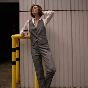 Elegancka kamizelka szara