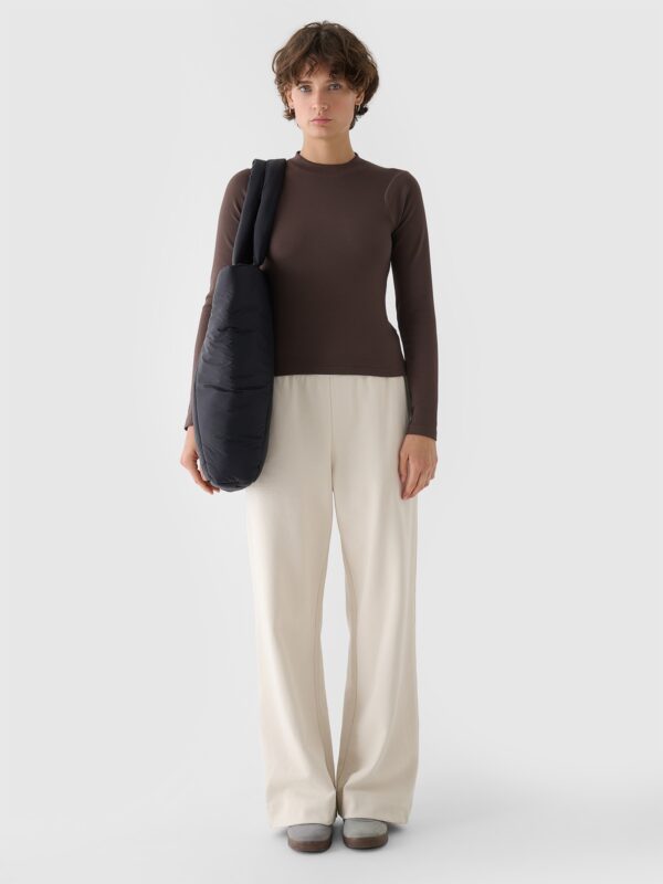 4F Longsleeve slim z prążkowanej dzianiny z modalem damski - brązowy