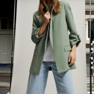 22311975896c179797815e492b2b312ff2c19701 Marynarka z podwijanymi rękawami oliwkowa