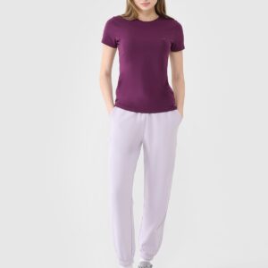 2414769831d6ee4402504e90d01ead0e9ee9b36e 4F T-shirt slim gładki damski - fioletowy