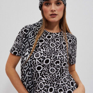 2512616d89901915a4b5f00af9ef8f88f0a76de1 Dopasowny t-shirt