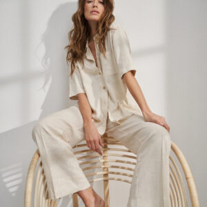 25d097d207a6e06b1a46e99e1fc7e97dae7f4783 Lniana koszula z kieszonką beżowa