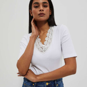 29c961fd4c2f4ffa6cafe69c361cfd0fae5ab3ee Bluzka z ozdobnym dekolte