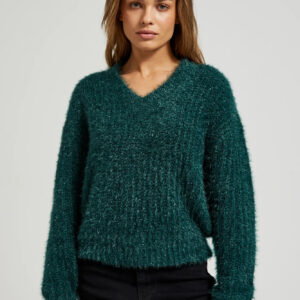 Puszysty sweter z metaliczną nitką zielony