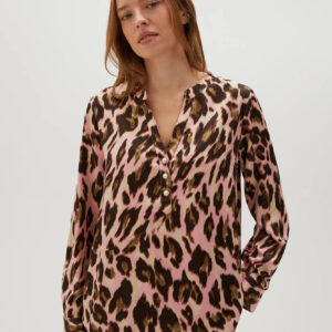 2dadca862cc8950c9c555ce71a2a40e26bd44c88 Koszula w panterkę z długimi rękawami beżowa