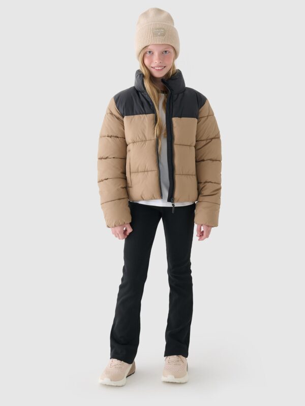 3472cd6a0cd068f44fb7baf90cc5bcaff4b71eb7 4F Kurtka puchowa z wypełnieniem syntetycznym dziewczęca - beżowa 122 (6-7 lat)